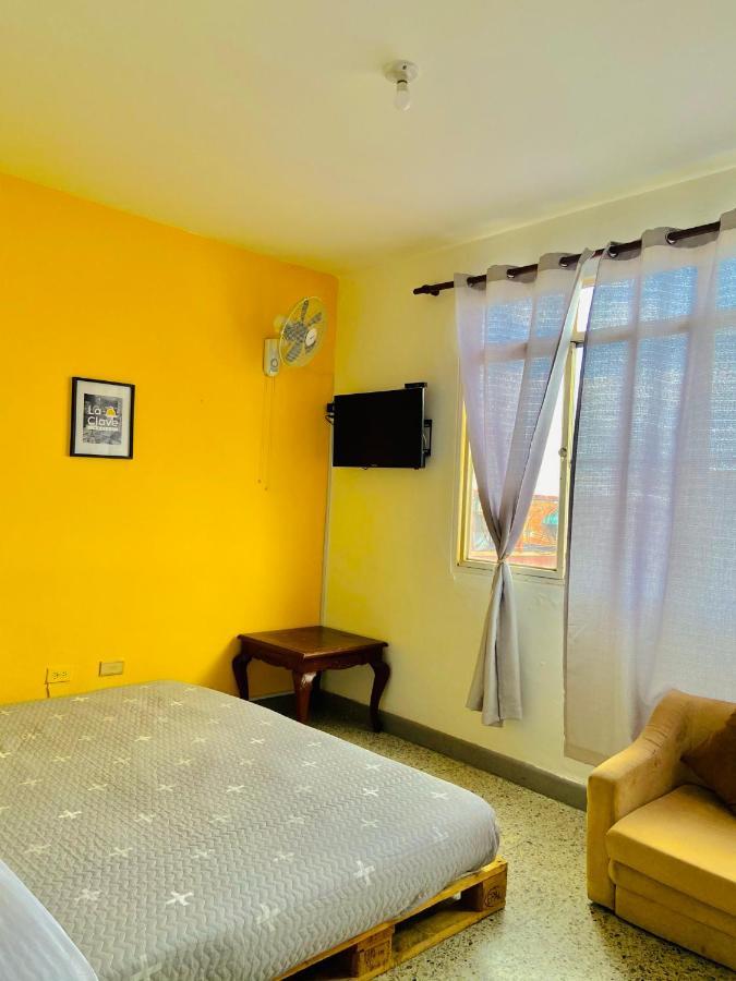 La Clave Hostel & Rooftop Калі Екстер'єр фото